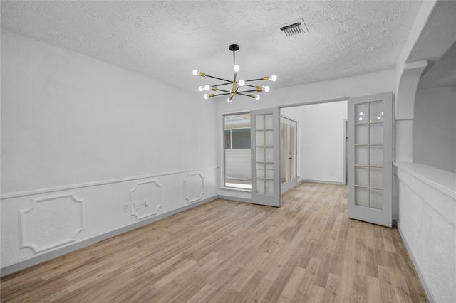 13747 Rampchester Lane, Houston, TX 77015