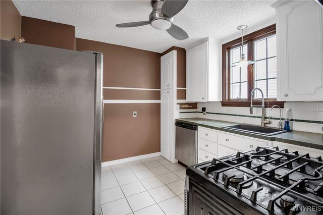 87 Tulane Road, Tonawanda, NY 14217