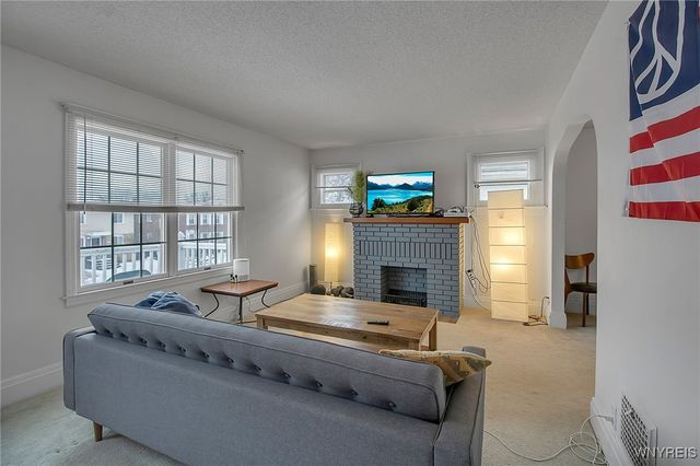 87 Tulane Road, Tonawanda, NY 14217