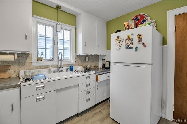 87 Tulane Road, Tonawanda, NY 14217