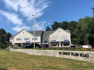 18 Great Plain Road, Danbury, CT 06810