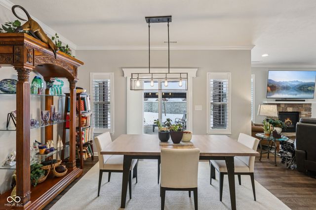 3741 Woodvine Drive, Bargersville, IN 46106