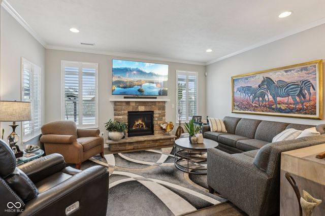 3741 Woodvine Drive, Bargersville, IN 46106