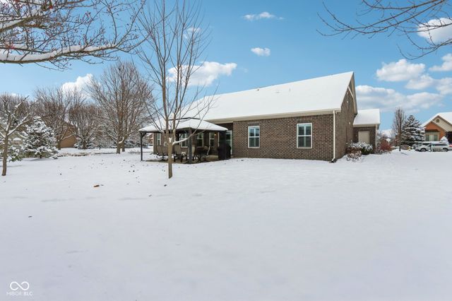 3741 Woodvine Drive, Bargersville, IN 46106