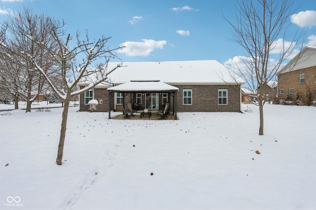 3741 Woodvine Drive, Bargersville, IN 46106