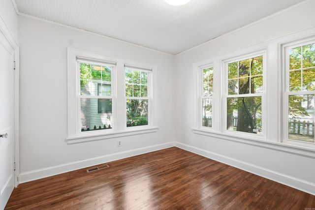 5117 Cantrell Road, Little Rock, AR 72207