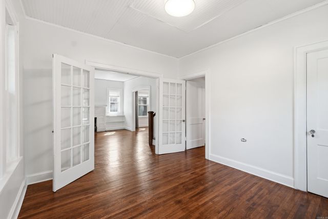 5117 Cantrell Road, Little Rock, AR 72207