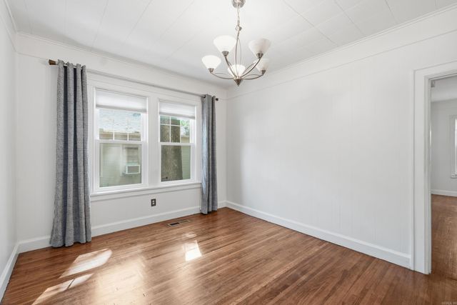 5117 Cantrell Road, Little Rock, AR 72207