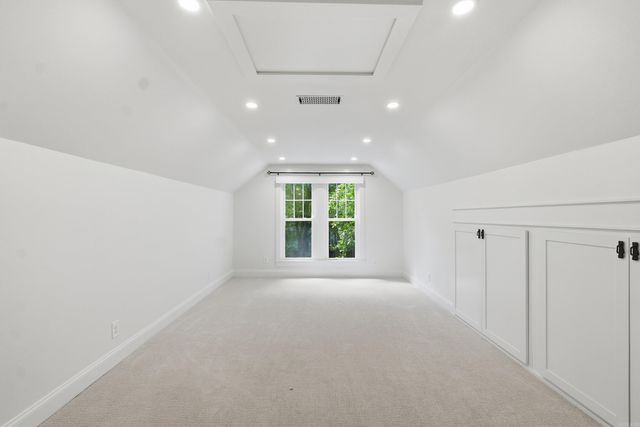 5117 Cantrell Road, Little Rock, AR 72207