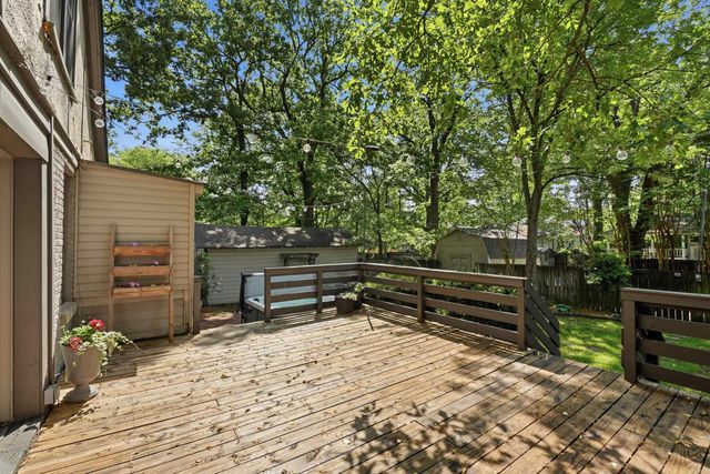 5117 Cantrell Road, Little Rock, AR 72207