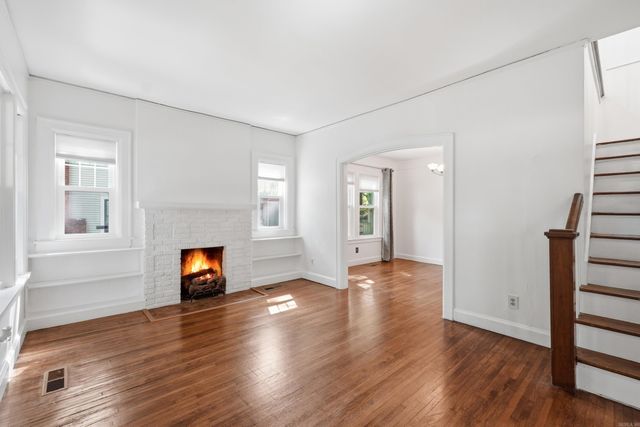 5117 Cantrell Road, Little Rock, AR 72207