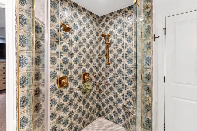 4302 Fairway Drive, Granbury, TX 76049