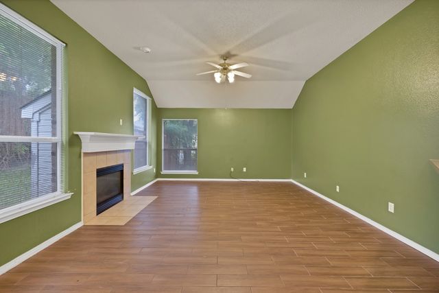 520 Jeff Grimes Boulevard, Desoto, TX 75115