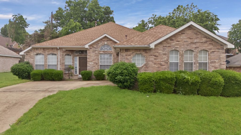 520 Jeff Grimes Boulevard, Desoto, TX 75115
