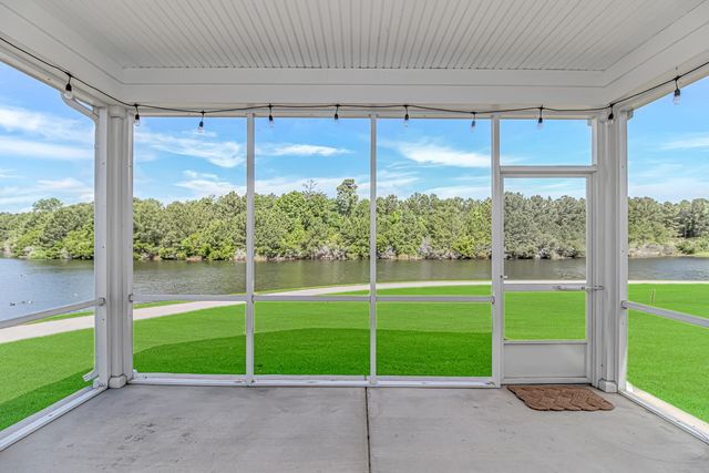 5709 Whitebark Dr., Myrtle Beach, SC 29577