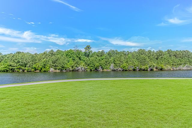 5709 Whitebark Dr., Myrtle Beach, SC 29577