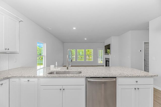 5709 Whitebark Dr., Myrtle Beach, SC 29577