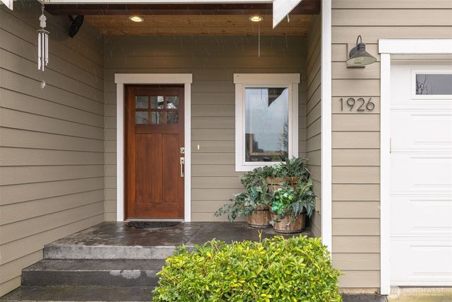 1926 Junegrass Drive, Lynden, WA 98264