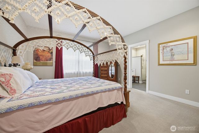 1926 Junegrass Drive, Lynden, WA 98264