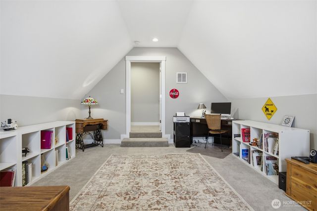 1926 Junegrass Drive, Lynden, WA 98264