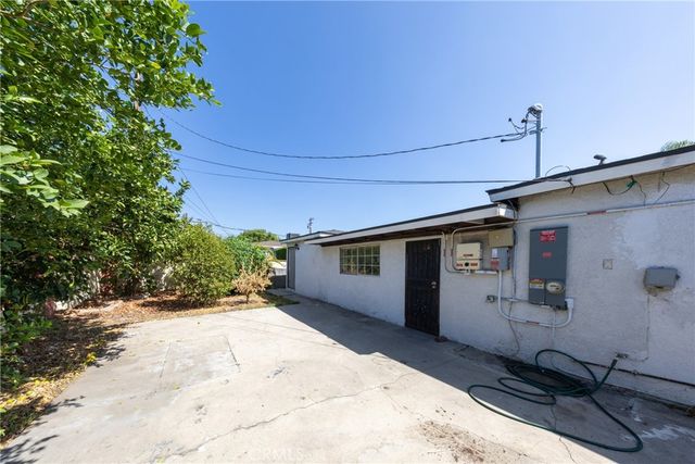 1047 Calaveras Avenue, Ontario, CA 91764