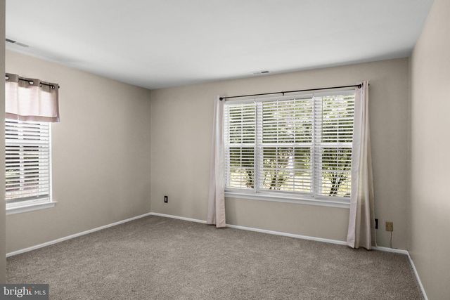 203-A HARWOOD CT, Mount Laurel, NJ 08054
