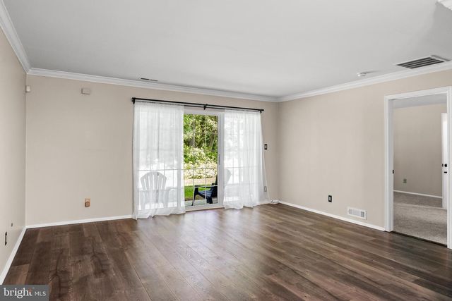 203-A HARWOOD CT, Mount Laurel, NJ 08054