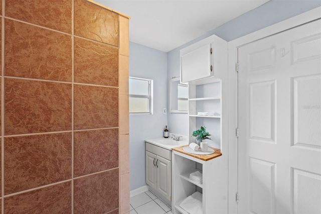 3313 PRICE, Tampa, FL 33611