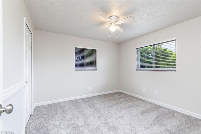 321 10th ST, Cape Coral, FL 33909