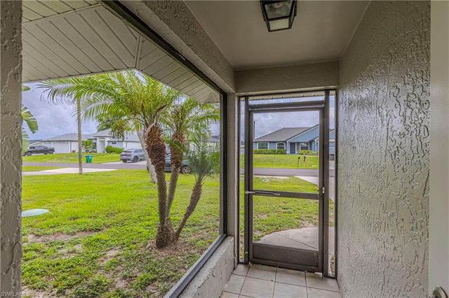 321 10th ST, Cape Coral, FL 33909