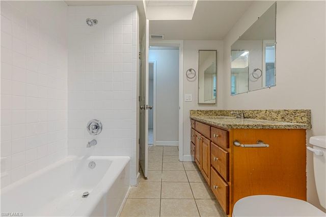 321 10th ST, Cape Coral, FL 33909