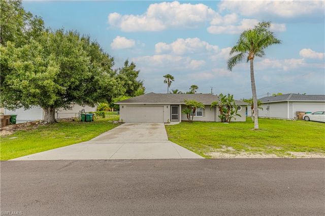321 10th ST, Cape Coral, FL 33909