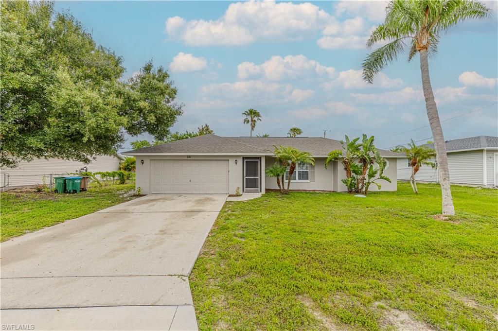321 10th ST, Cape Coral, FL 33909
