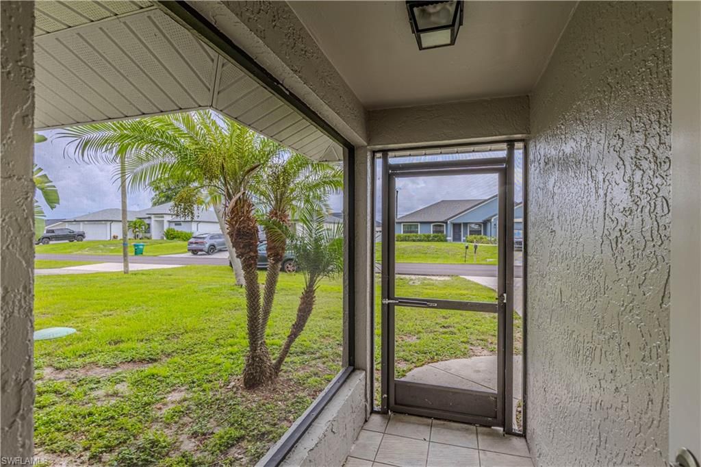321 10th ST, CAPE CORAL, FL 33909 — photo 2