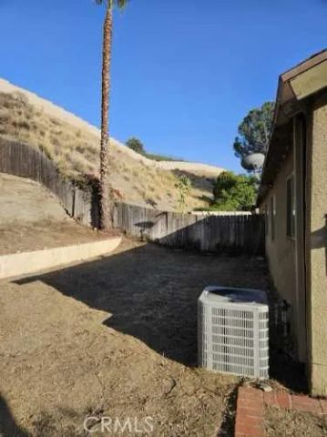 5110 Caldera Court, Riverside, CA 92507