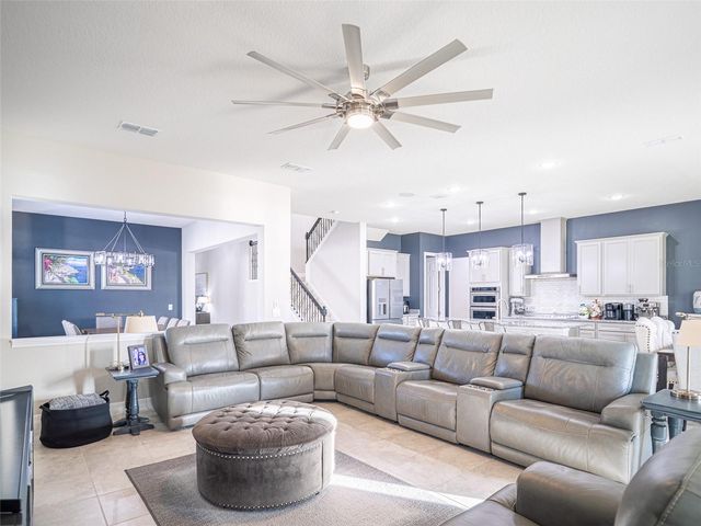 2206 WEATHERLY WAY, Orlando, FL 32820