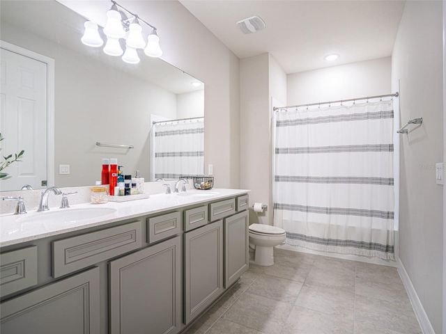 2206 WEATHERLY WAY, Orlando, FL 32820