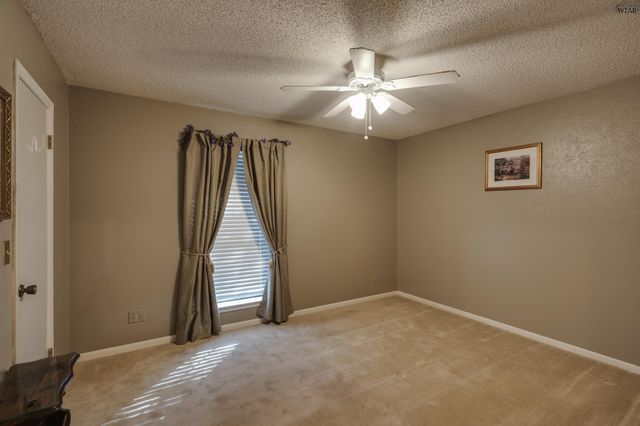 3008 CROMWELL AVENUE, Wichita Falls, TX 76309