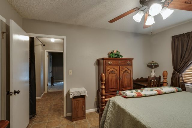 3008 CROMWELL AVENUE, Wichita Falls, TX 76309