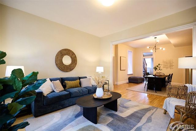 3307 Wisconsin Avenue, St Louis, MO 63118