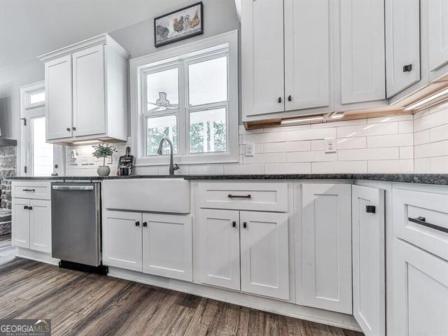 17 Wendover Drive, Cartersville, GA 30120