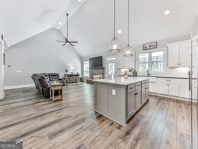 17 Wendover Drive, Cartersville, GA 30120