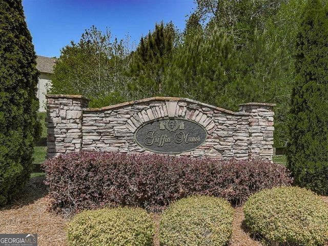 17 Wendover Drive, Cartersville, GA 30120