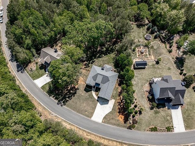 17 Wendover Drive, Cartersville, GA 30120