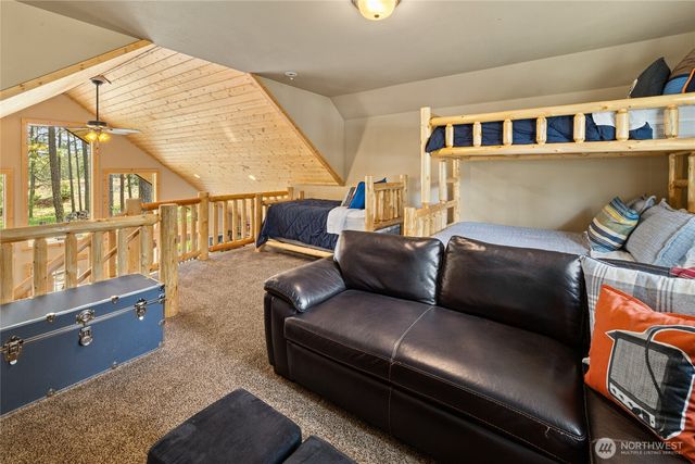 910 Bakers Road, Ronald, WA 98940