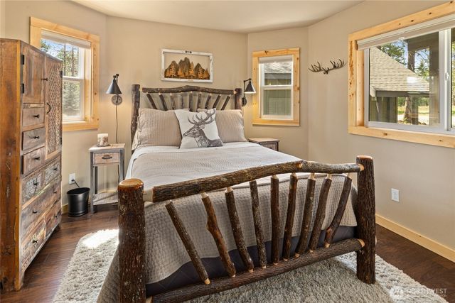 910 Bakers Road, Ronald, WA 98940