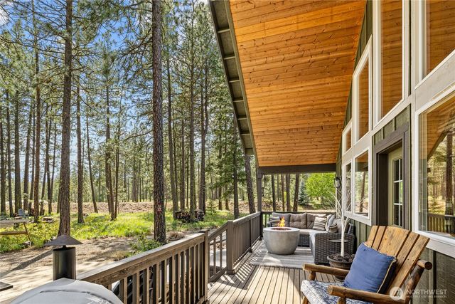 910 Bakers Road, Ronald, WA 98940