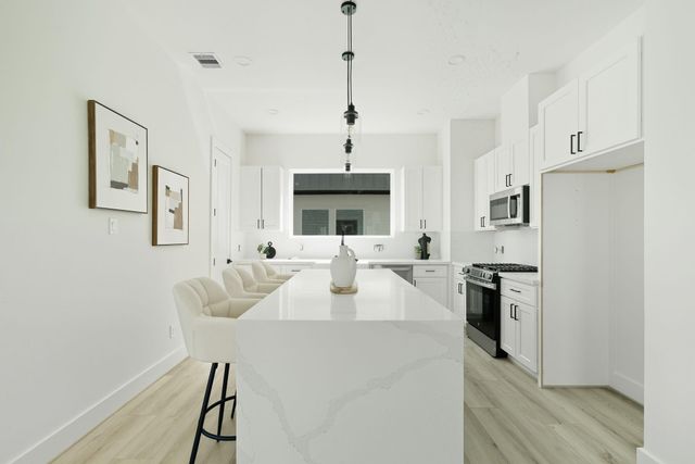 7723B Hammerly Boulevard, Houston, TX 77055