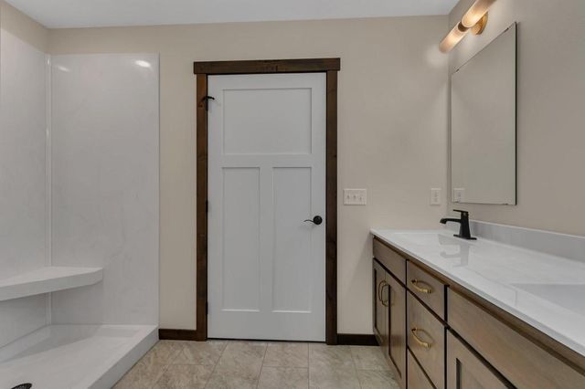 5815 Rivers Edge Drive, Saint Cloud, MN 56303