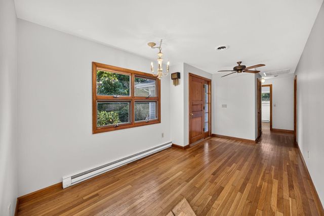 2 Captain Towne Road, East Sandwich, MA 02537